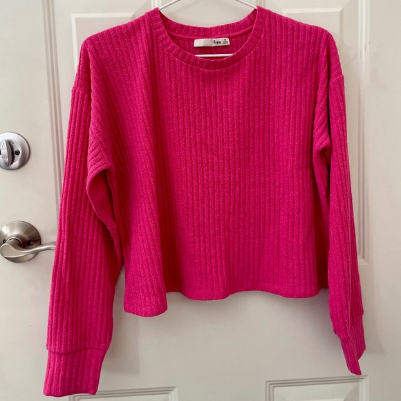 Women's Pink Ribbed Crew Neck Sweater - Picture 1 of 3